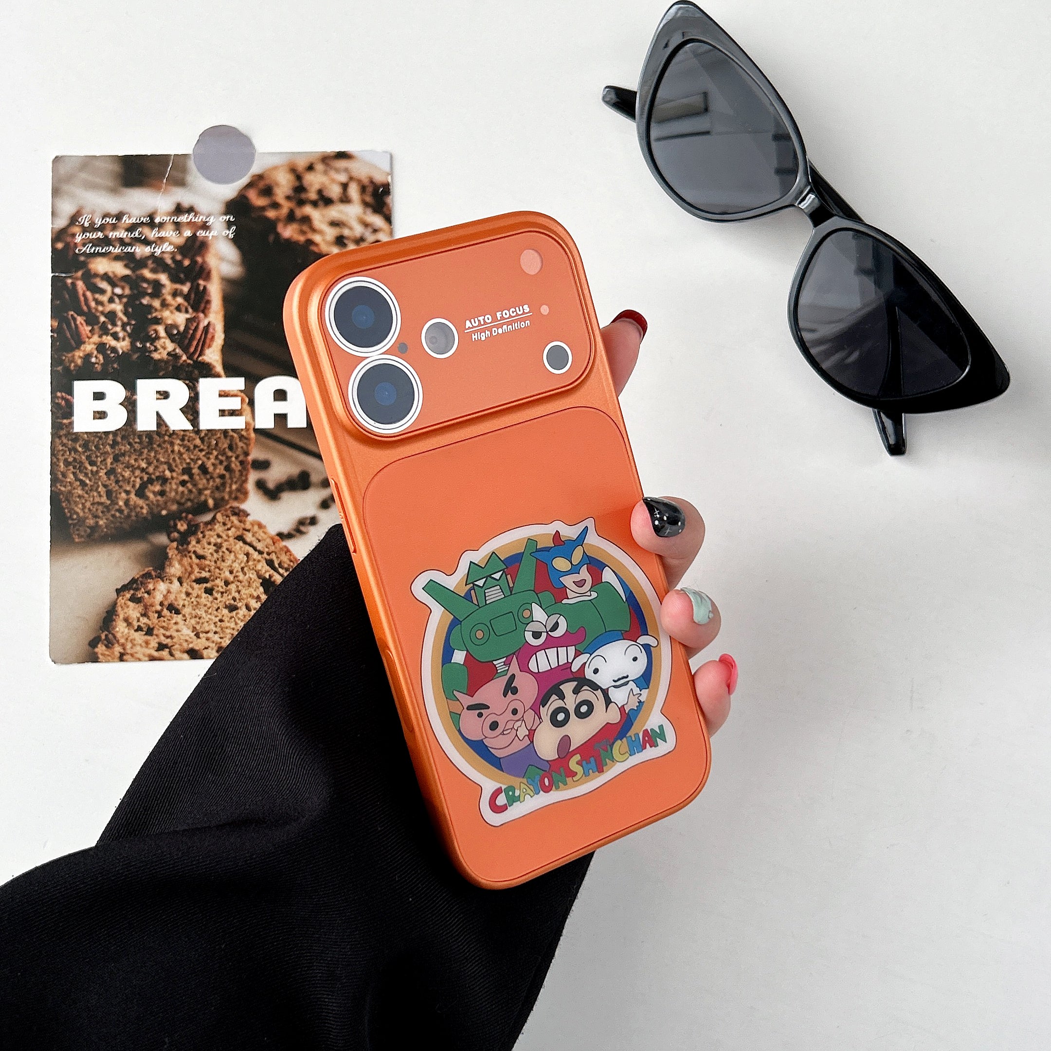 Stylish magnetic phone case