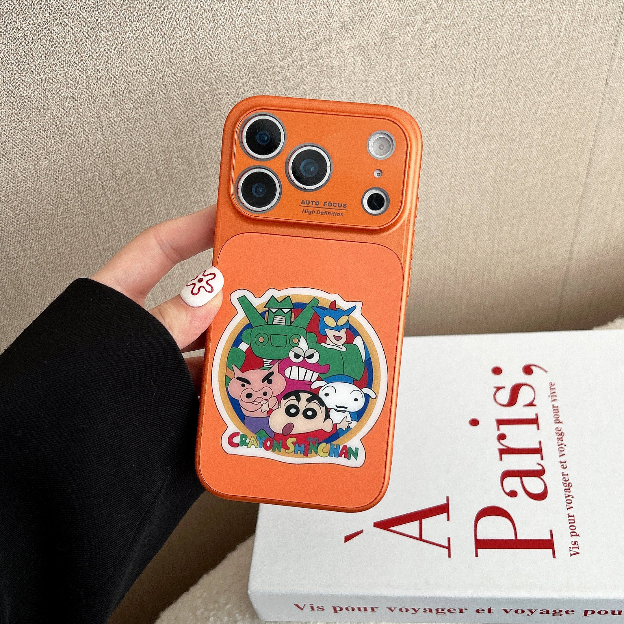 Stylish magnetic phone case