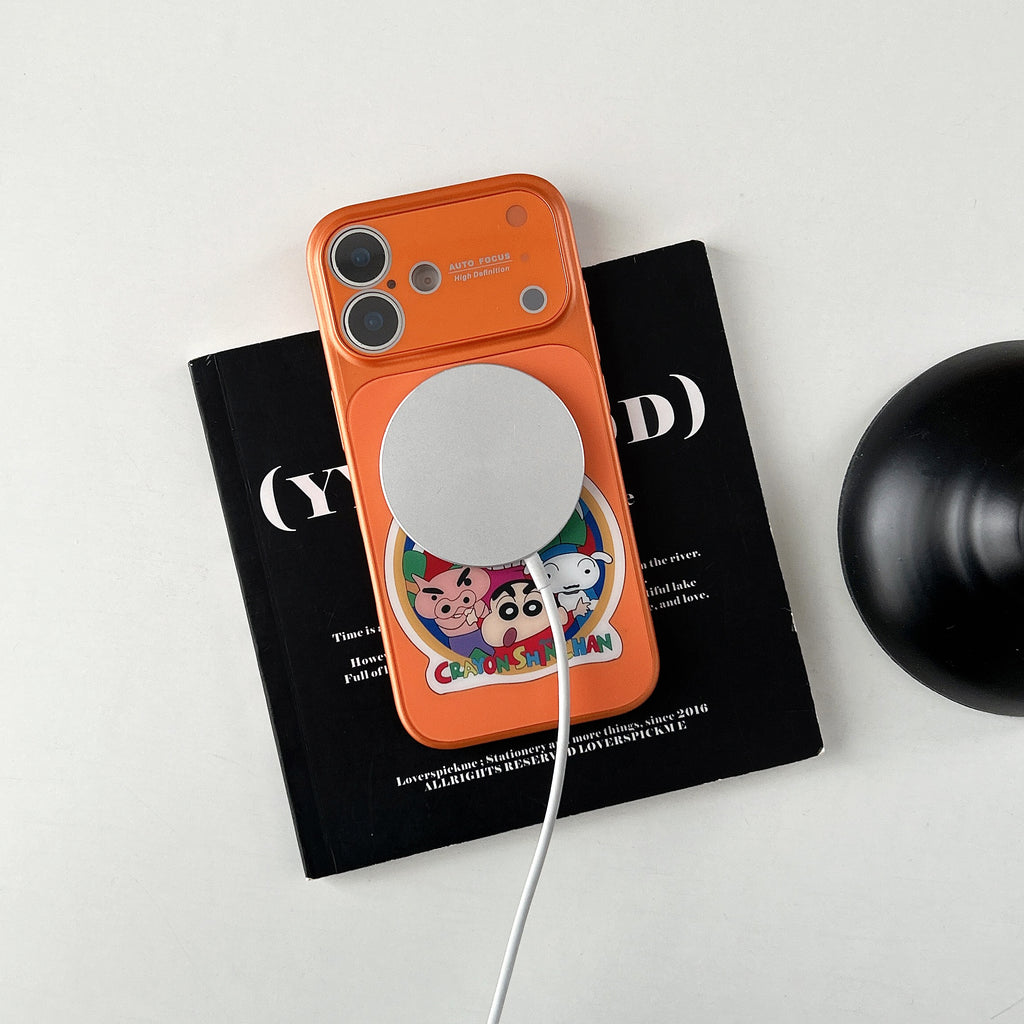 Stylish magnetic phone case