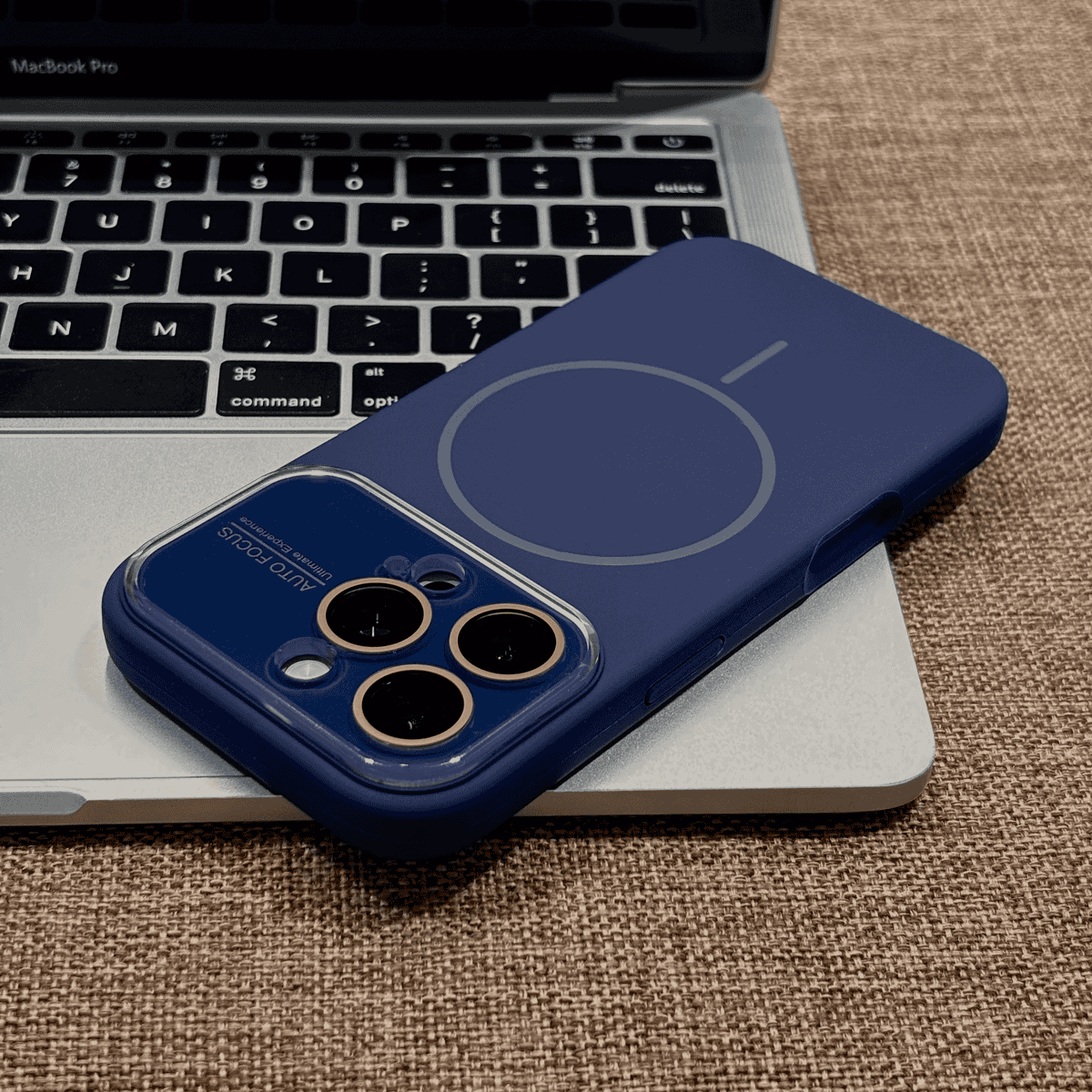 Matte Anti-Fingerprint iPhone Case – Dust-Resistant, Magnetic Slim Fit (MagSafe Compatible)
