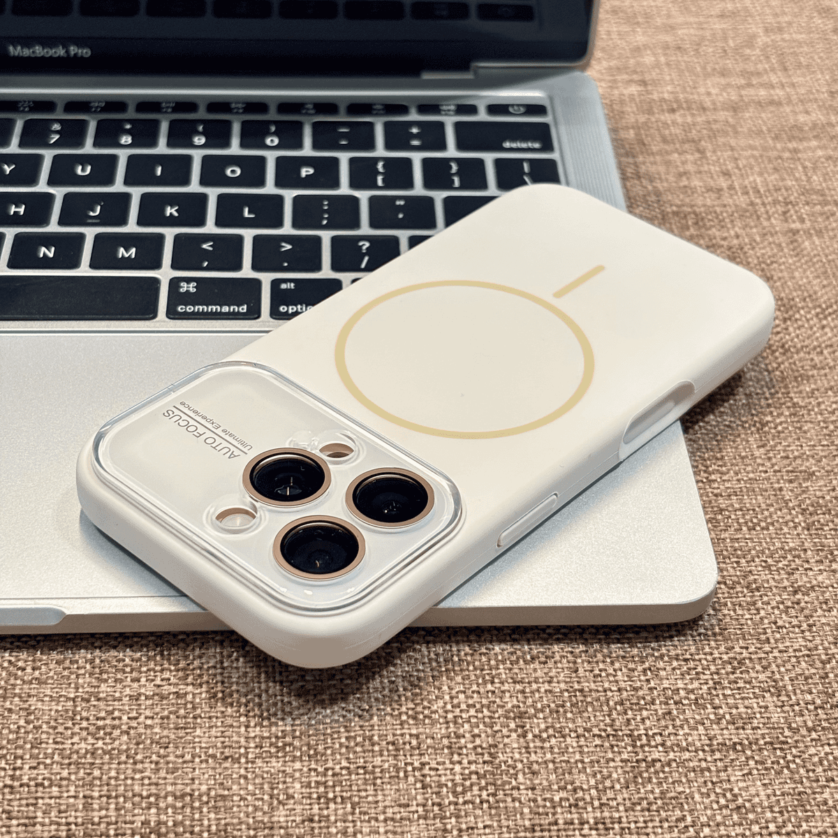 Matte Anti-Fingerprint iPhone Case – Dust-Resistant, Magnetic Slim Fit (MagSafe Compatible)