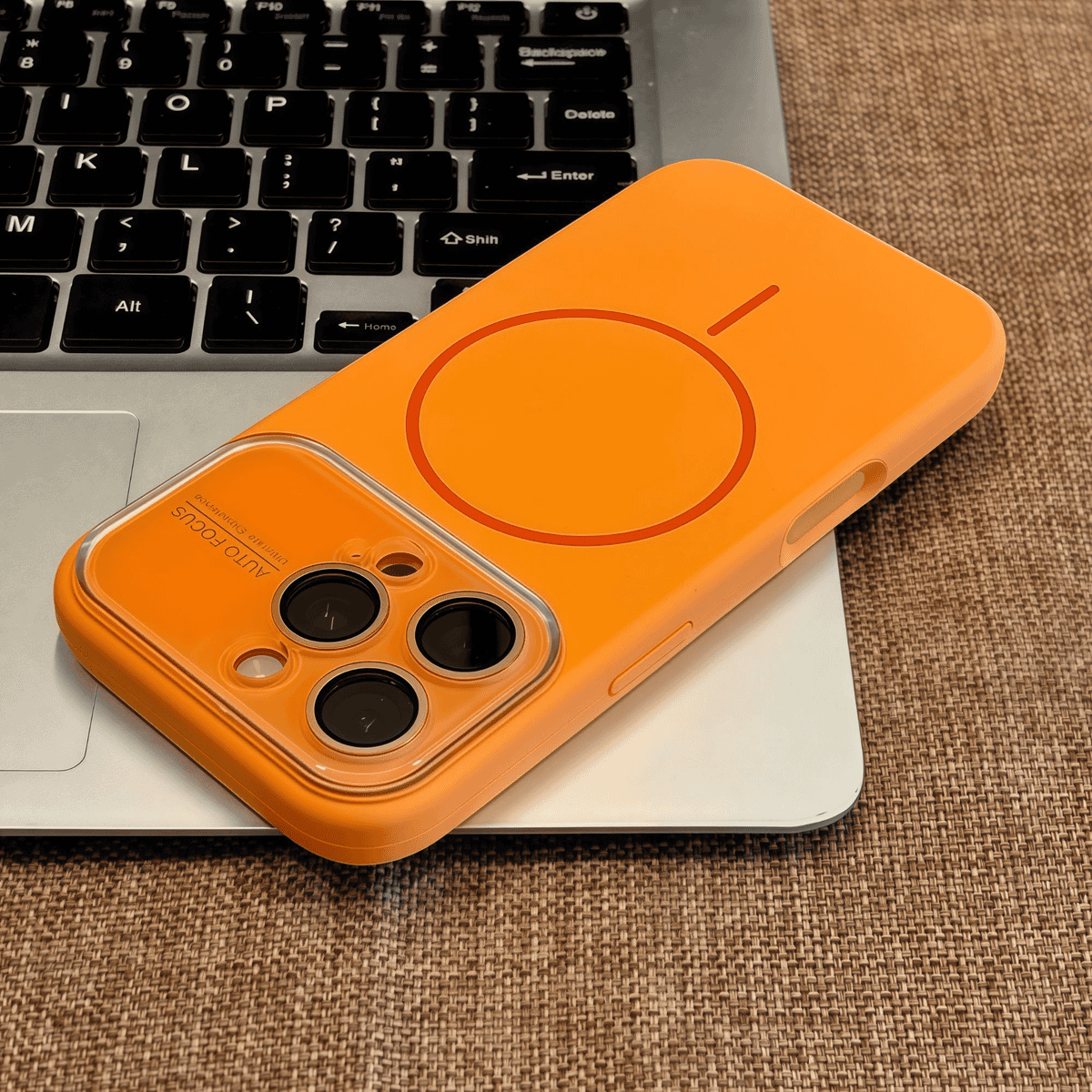 Matte Anti-Fingerprint iPhone Case – Dust-Resistant, Magnetic Slim Fit (MagSafe Compatible)