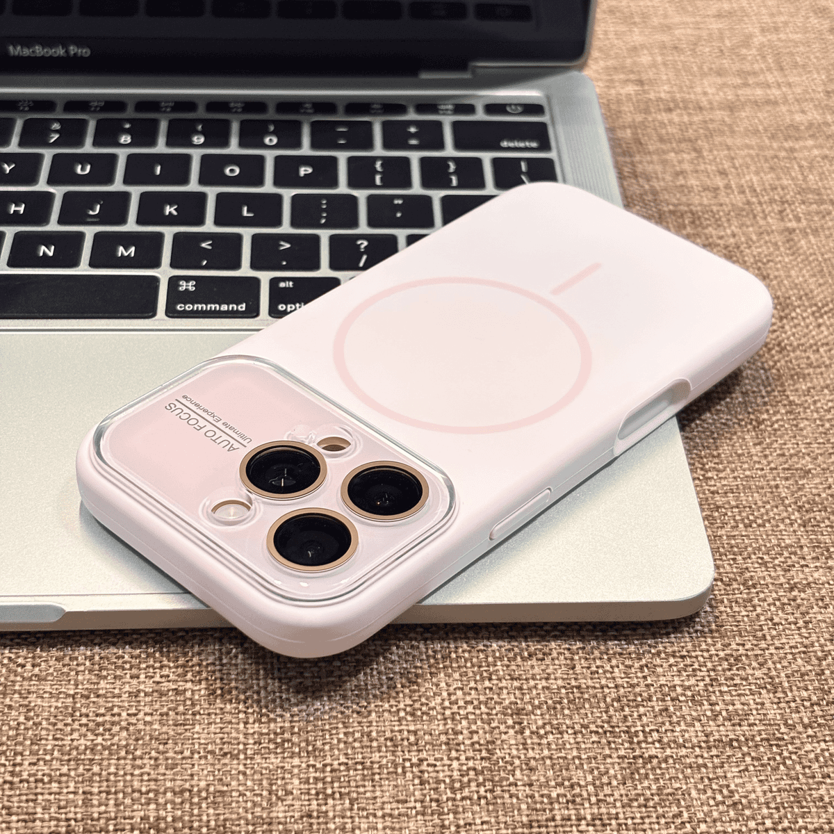 Matte Anti-Fingerprint iPhone Case – Dust-Resistant, Magnetic Slim Fit (MagSafe Compatible)