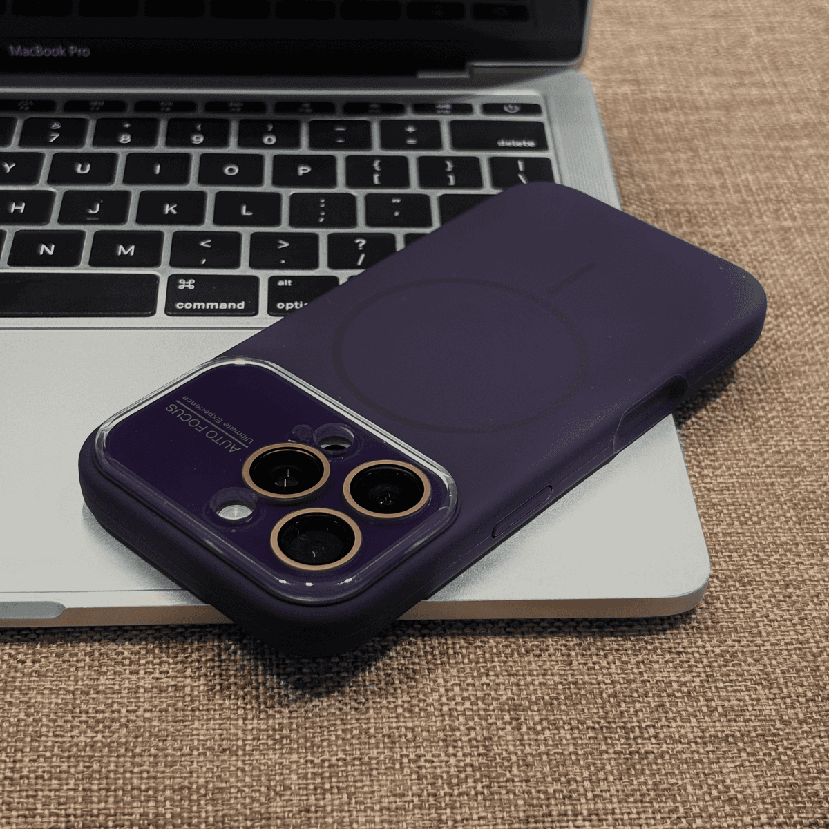 Matte Anti-Fingerprint iPhone Case – Dust-Resistant, Magnetic Slim Fit (MagSafe Compatible)