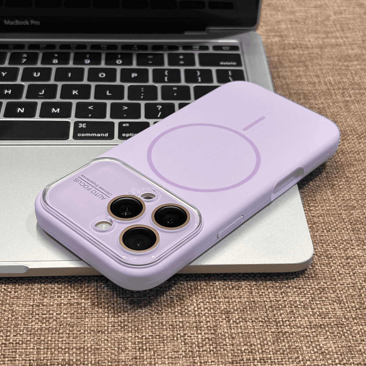 Matte Anti-Fingerprint iPhone Case – Dust-Resistant, Magnetic Slim Fit (MagSafe Compatible)